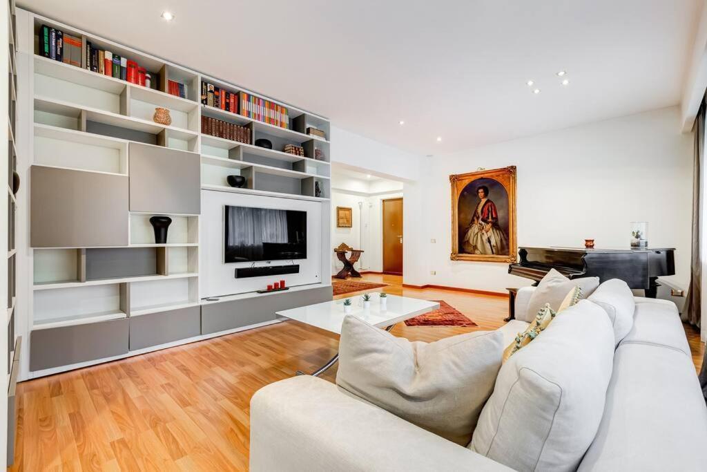 Exclusive Apartment In Eur Lake Rom Exterior foto