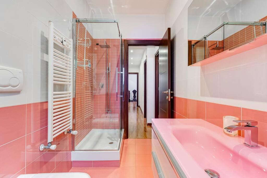 Exclusive Apartment In Eur Lake Rom Exterior foto