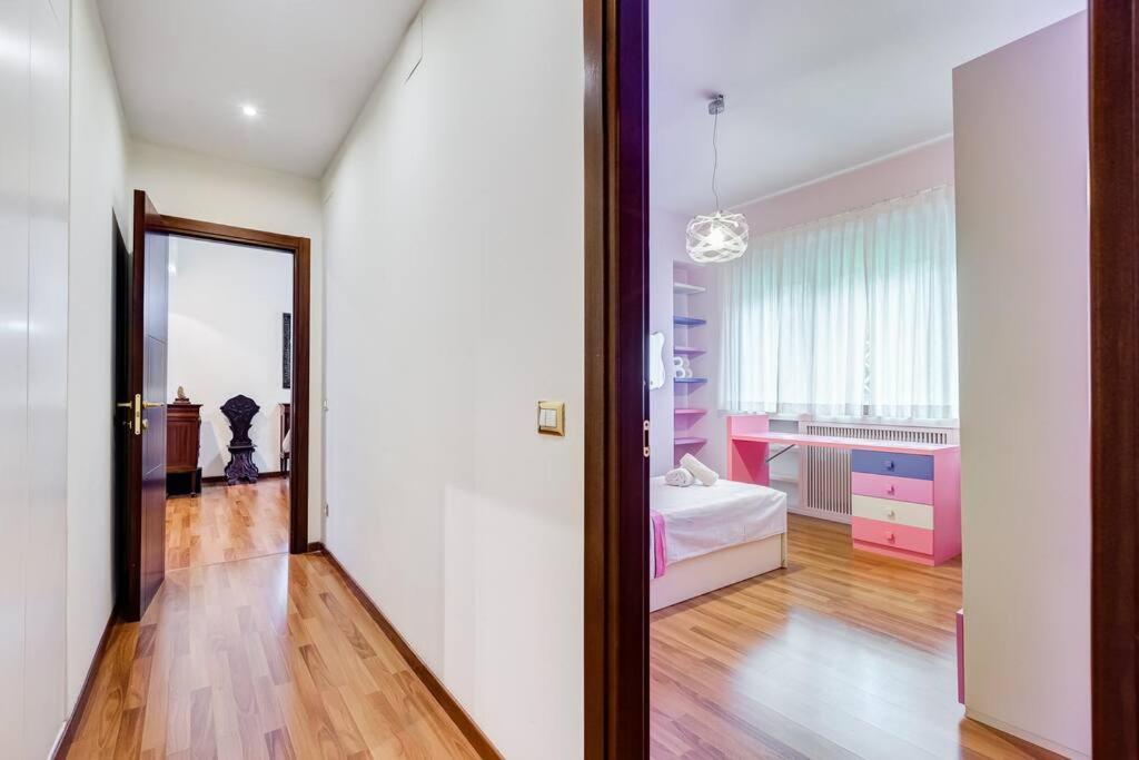 Exclusive Apartment In Eur Lake Rom Exterior foto