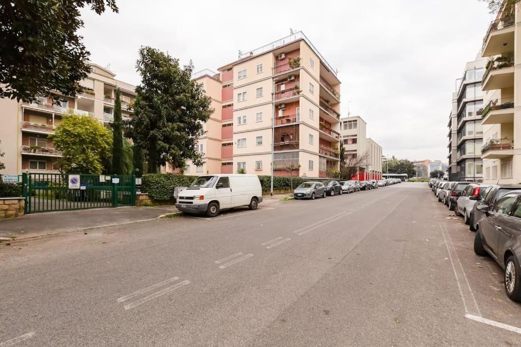 Exclusive Apartment In Eur Lake Rom Exterior foto